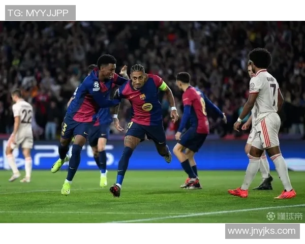 圣保罗与弗卢米对决前瞻分析双方实力与战术博弈的精彩碰撞 圣保罗与弗卢米对决前瞻分析双方实力与战术博弈的精彩碰撞